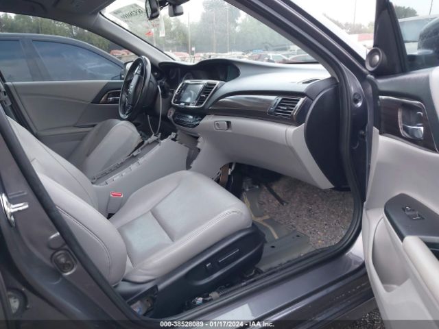 1HGCR3F90HA017169 Honda Accord Touring V6