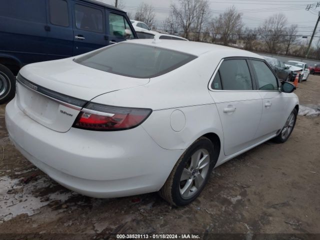 2011 SAAB 9-5 YS3GN4AR7B4002627 Photo 3