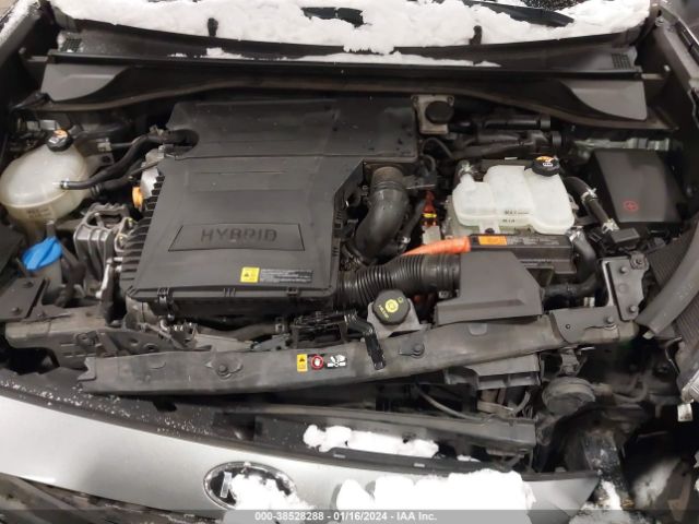 KNDCB3LC7H5098666 KIA NIRO LX
