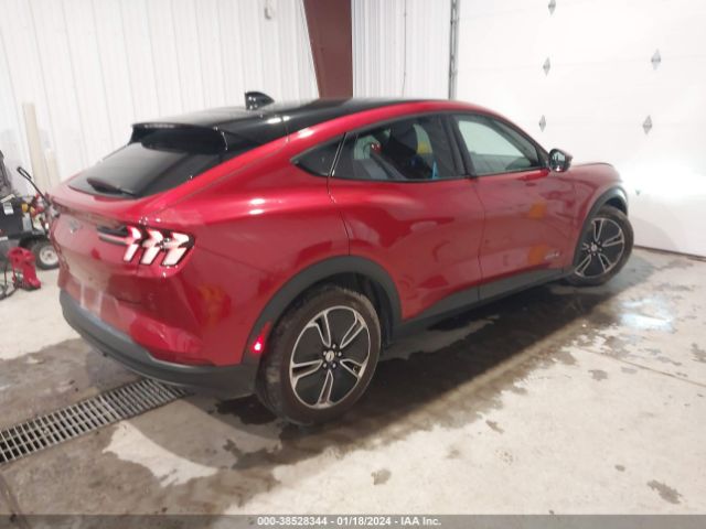 2021 FORD MUSTANG MACH-E 3FMTK1SS2MMA18168 Photo 3