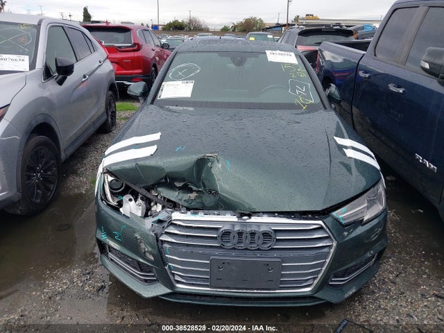 WAUKMAF42JA218303 Audi A4 2.0t Tech Ultra Premium/2.0t Ultra Premium