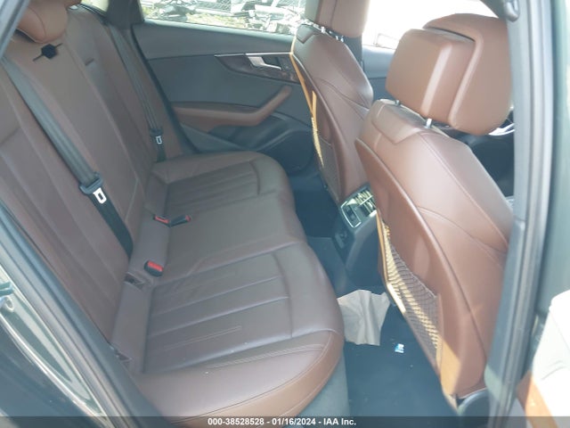 WAUKMAF42JA218303 Audi A4 2.0t Tech Ultra Premium/2.0t Ultra Premium