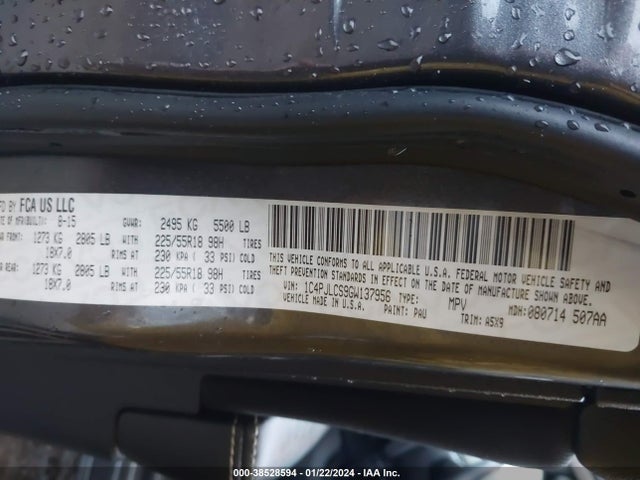 1C4PJLCS9GW137956 Jeep Cherokee Altitude