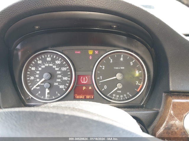 2006 BMW 325I VIN: WBAVB135X6PT01885