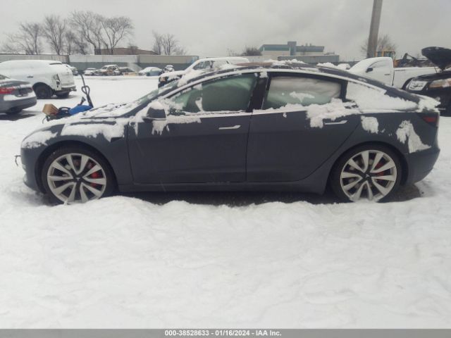 5YJ3E1EBXJF073071 Tesla Model 3 Long Range/performance