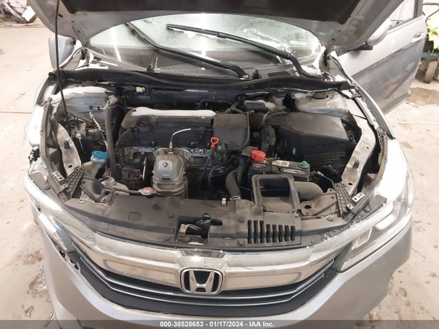 Honda ACCORD LX 2017 1HGCR2F34HA151026 Image 10