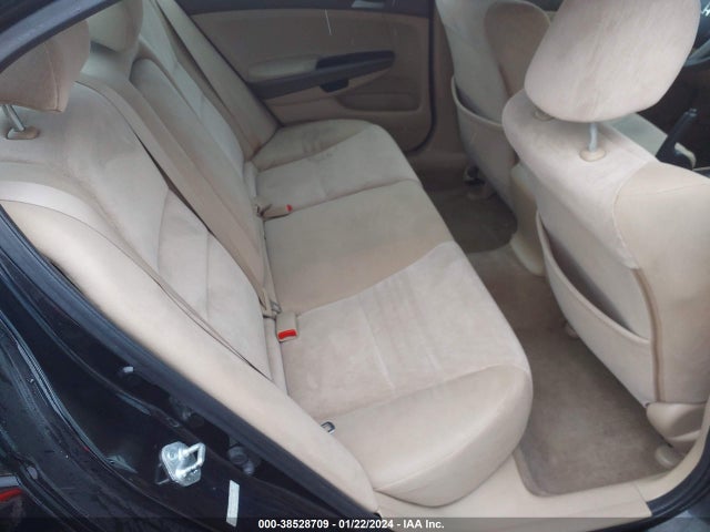 2010 HONDA ACCORD 2.4 LX-P VIN: 1HGCP2F45AA192964