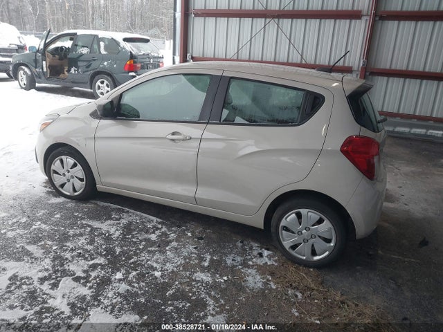 Chevrolet Spark Ls Cvt 2016 KL8CB6SA2GC589022 Image 3