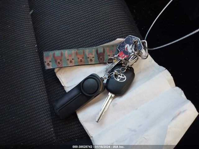 Toyota COROLLA SE 2017 5YFBURHEXHP729268 Image 11