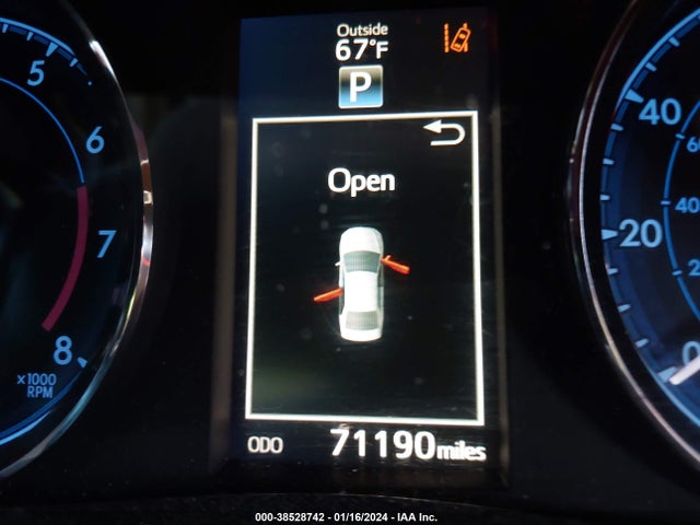 Toyota COROLLA SE 2017 5YFBURHEXHP729268 Image 7