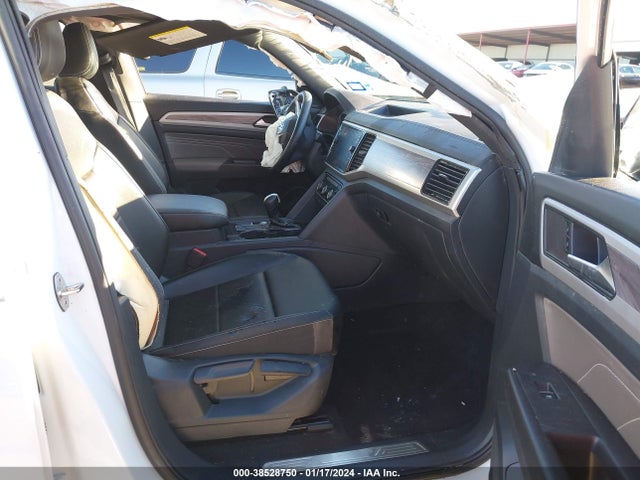 1V2JE2CA0NC230907 Volkswagen Atlas Cross Sport 3.6l V6 Se W/technology