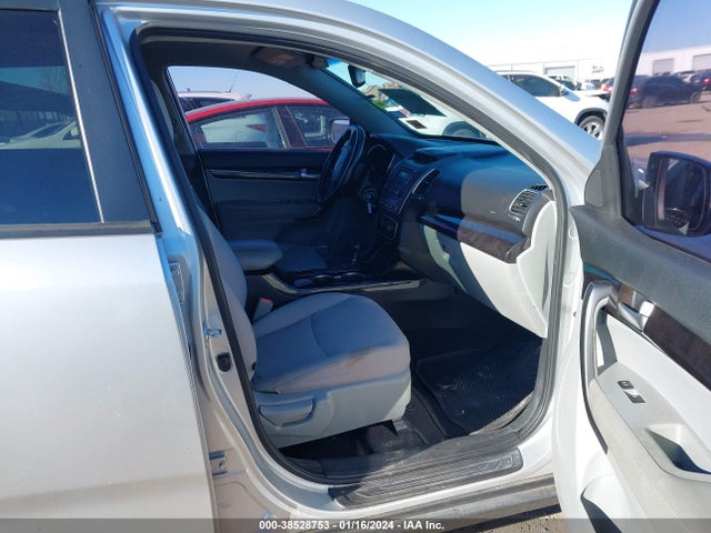 KIA SORENTO LX 2014 5XYKT3A65EG478971 Image 5