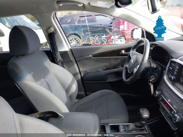 5XYPGDA37KG569094 KIA Sorento 2.4l Lx