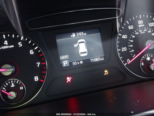 5XYPGDA37KG569094 KIA Sorento 2.4l Lx