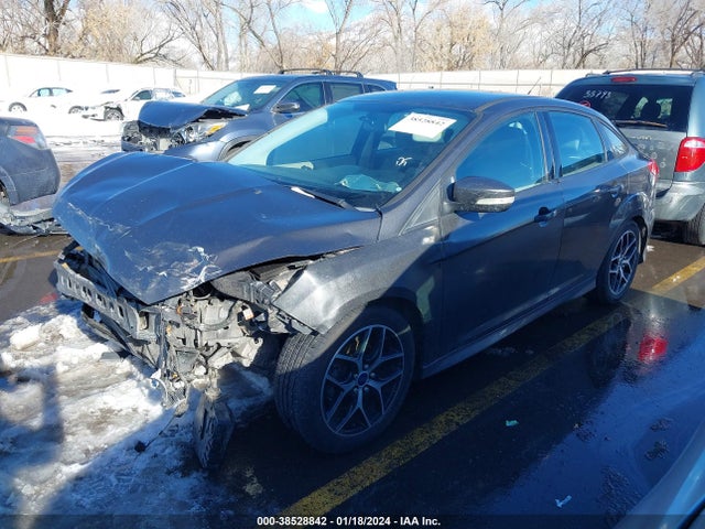 Ford FOCUS SE 2016 1FADP3F26GL209359 Image 2