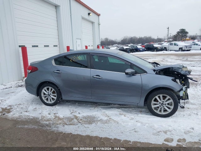 KIA FORTE S 2017 3KPFL4A77HE019314 Image 13