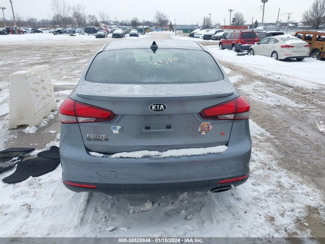 KIA FORTE S 2017 3KPFL4A77HE019314 Image 16