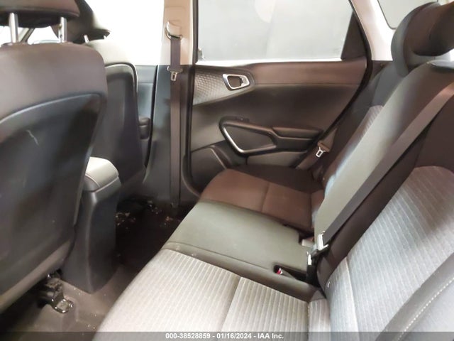 KIA SOUL S 2021 KNDJ23AU7M7738036 Image 8