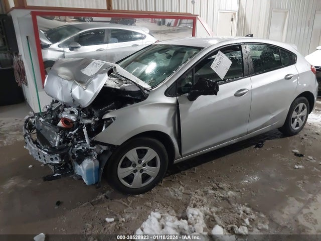Chevrolet CRUZE LS 2019 3G1BC6SM8KS523676 Image 2