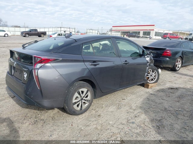 Toyota Prius Two 2018 JTDKBRFUXJ3596350 Image 4