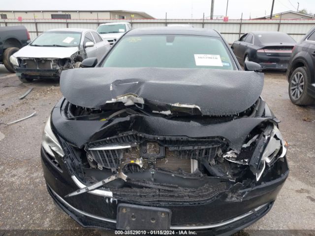 1G4ZP5SS8JU116924 Buick Lacrosse Essence