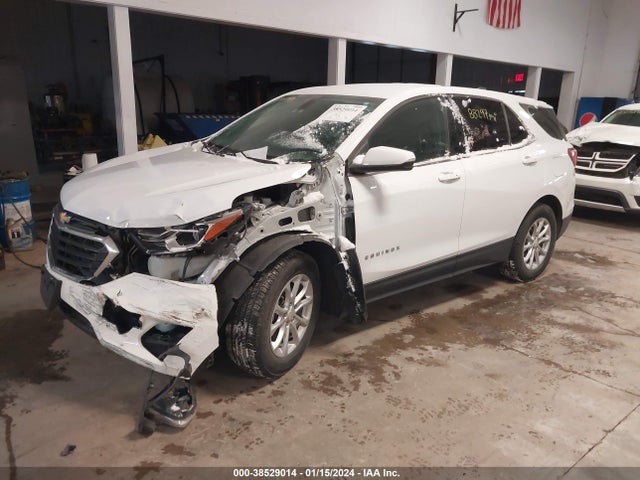Chevrolet EQUINOX LT 2018 3GNAXJEVXJL168640 Image 2