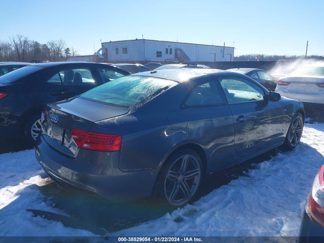 WAUMFAFR4EA047039 Audi A5 2.0t Premium