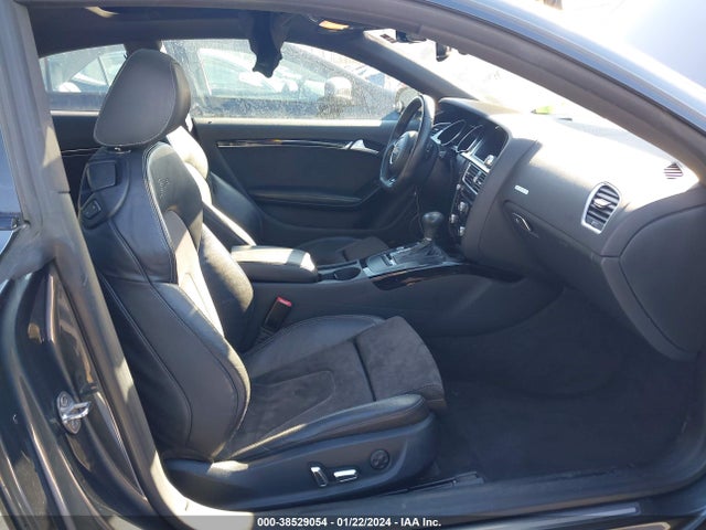 WAUMFAFR4EA047039 Audi A5 2.0t Premium