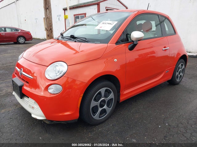 2013 FIAT 500E 3C3CFFGEXDT752625 Photo 1