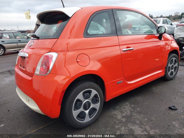 2013 FIAT 500E 3C3CFFGEXDT752625 Photo 3