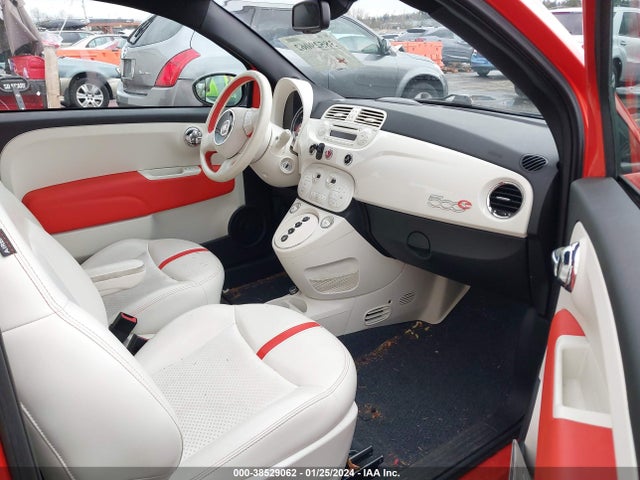 2013 FIAT 500E 3C3CFFGEXDT752625 Photo 4