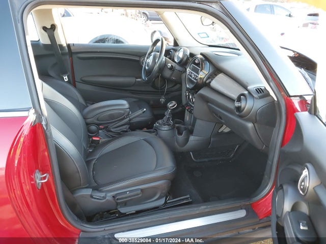 2015 MINI HARDTOP WMWXM5C57FT940081 Photo 4
