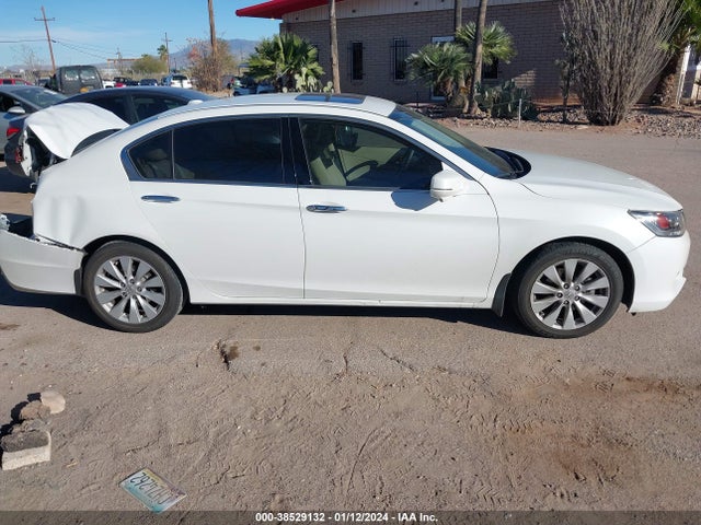 Honda Accord Touring 2015 1HGCR3F90FA009957 Image 13