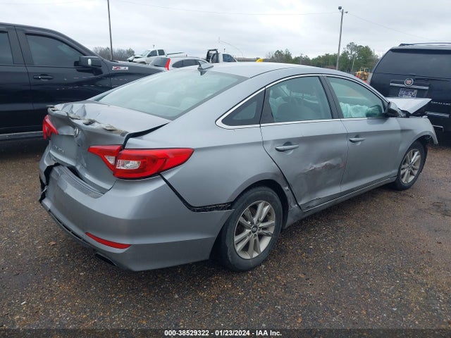 Hyundai SONATA SE 2015 5NPE24AF7FH055020 Image 4