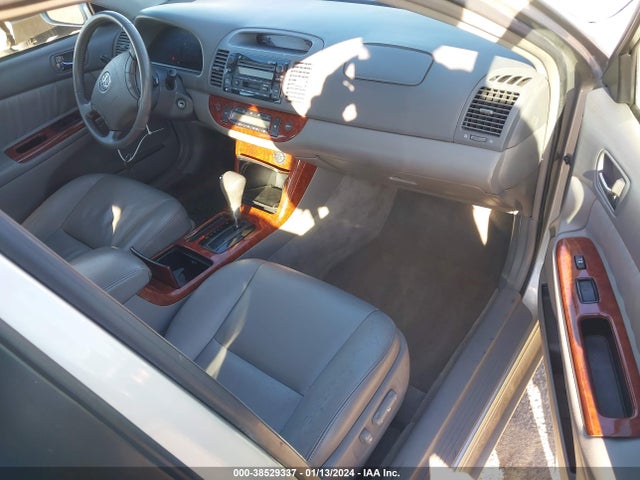 2006 TOYOTA CAMRY XLE V6 VIN: 4T1BF32K66U624440