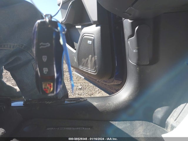 2024 PORSCHE MACAN WP1AF2A51RLB55675 Photo 10