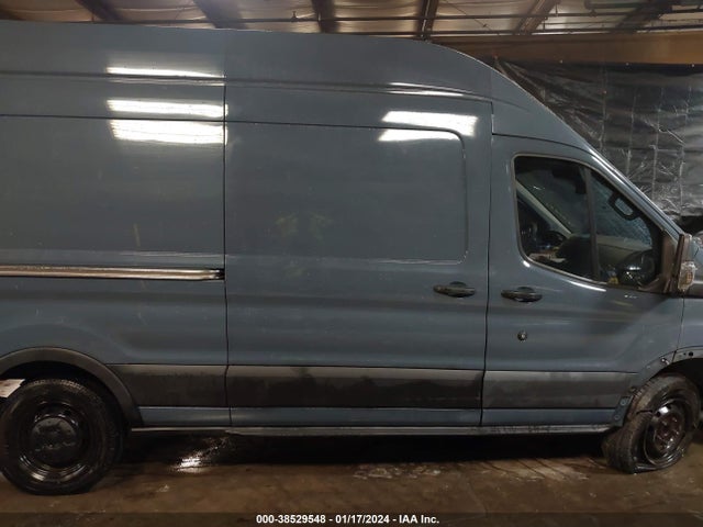 Ford Transit-250 2019 1FTYR3XM5KKB12755 Image 13