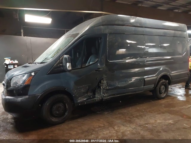 Ford Transit-250 2019 1FTYR3XM5KKB12755 Image 2