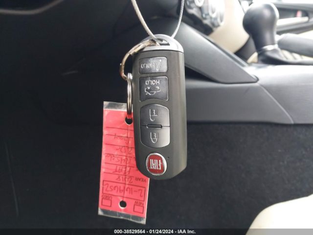 2018 FIAT 124 SPIDER JC1NFAEK8J0139103 Photo 10