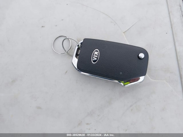 KIA SOUL S 2021 KNDJ23AU8M7125259 Image 11