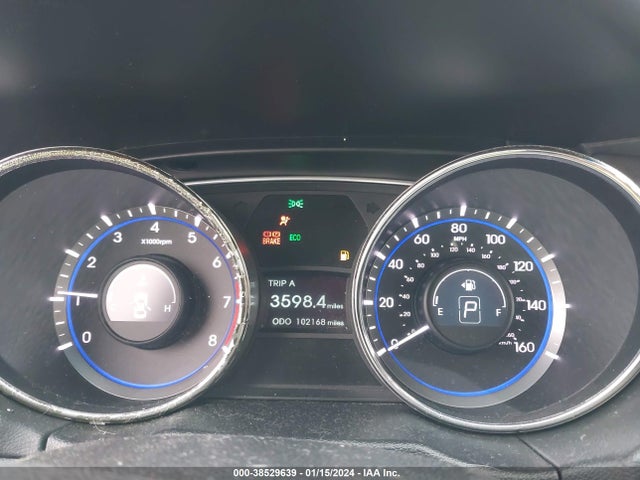 2011 HYUNDAI SONATA SE VIN: 5NPEC4AC0BH147132