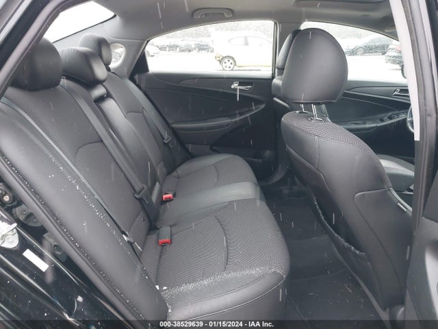 2011 HYUNDAI SONATA SE VIN: 5NPEC4AC0BH147132