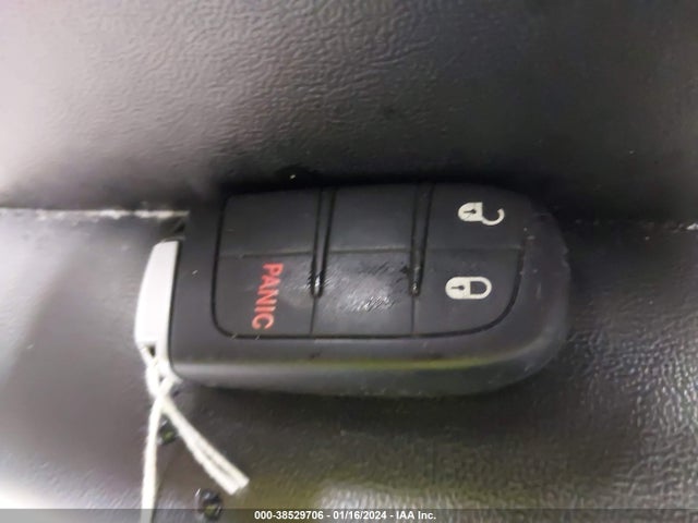 2016 DODGE JOURNEY SXT VIN: 3C4PDDBG1GT129303