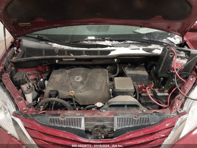 Toyota Sienna Le 8 Passenger 2017 5TDKZ3DCXHS804769 Image 10