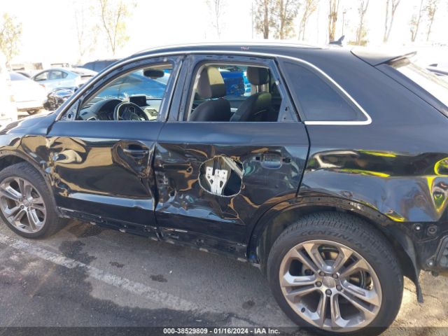 WA1GFCFS7FR000700 Audi Q3 2.0t Premium Plus