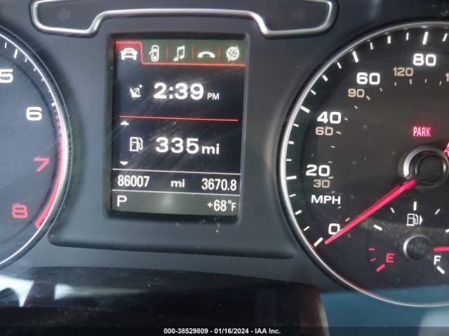 WA1GFCFS7FR000700 Audi Q3 2.0t Premium Plus