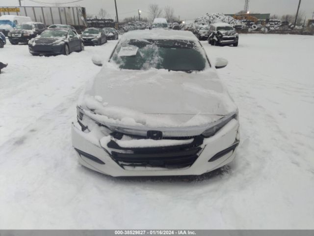 1HGCV1F10JA055114 Honda ACCORD LX