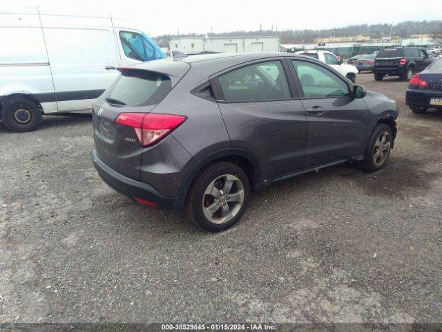3CZRU6H3XJG725156 Honda HR-V LX
