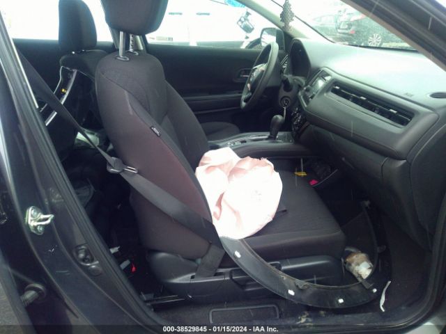 3CZRU6H3XJG725156 Honda HR-V LX