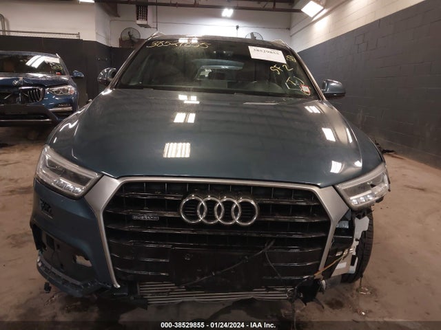 WA1JCCFS9JR014086 Audi Q3 2.0t Premium/2.0t Sport Premium